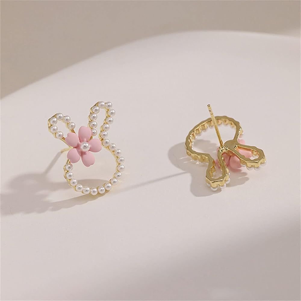 🌸 Blossom Pearl Bow Stud Earrings